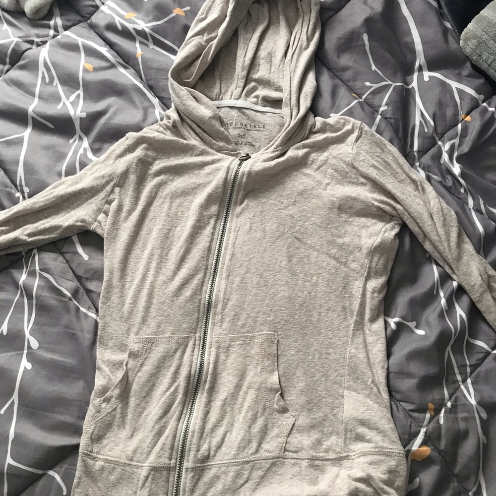 small aéropostale zip up